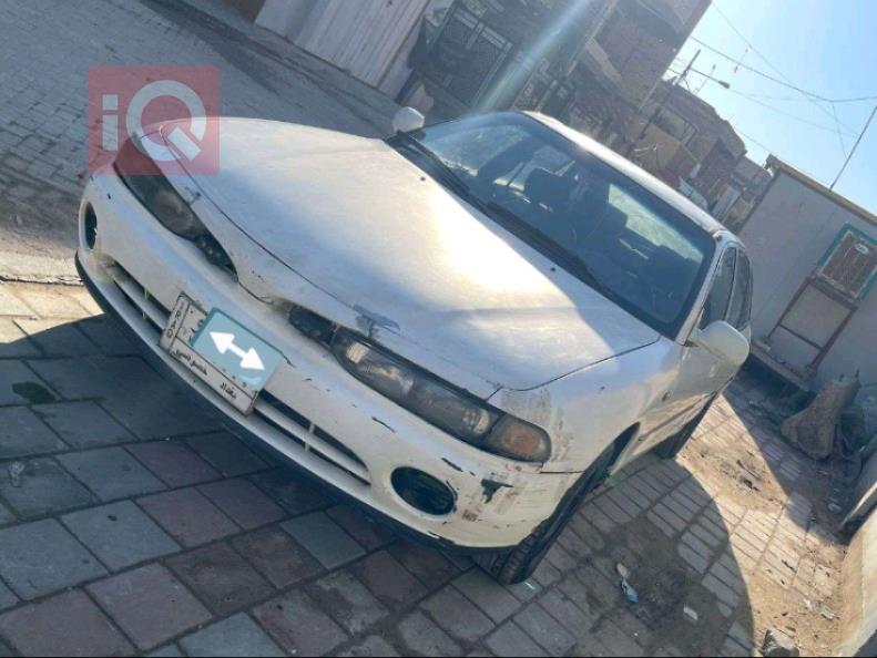 ميتسوبيشي جالنت